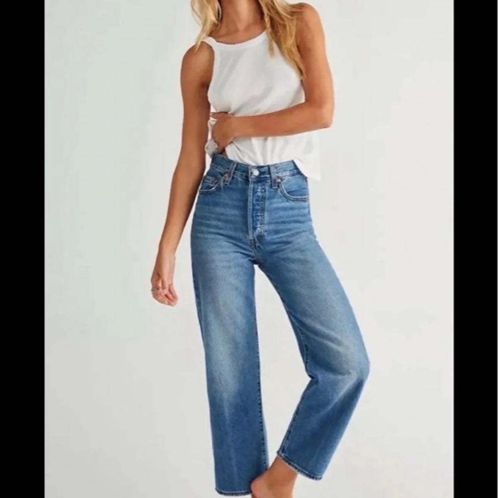 Levis Ribcage Staight Jeans